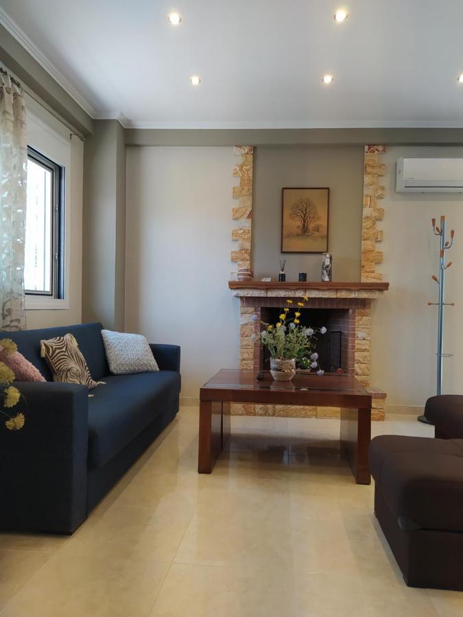 Just Constructed! Villa Gastuni Eksteriør bilde